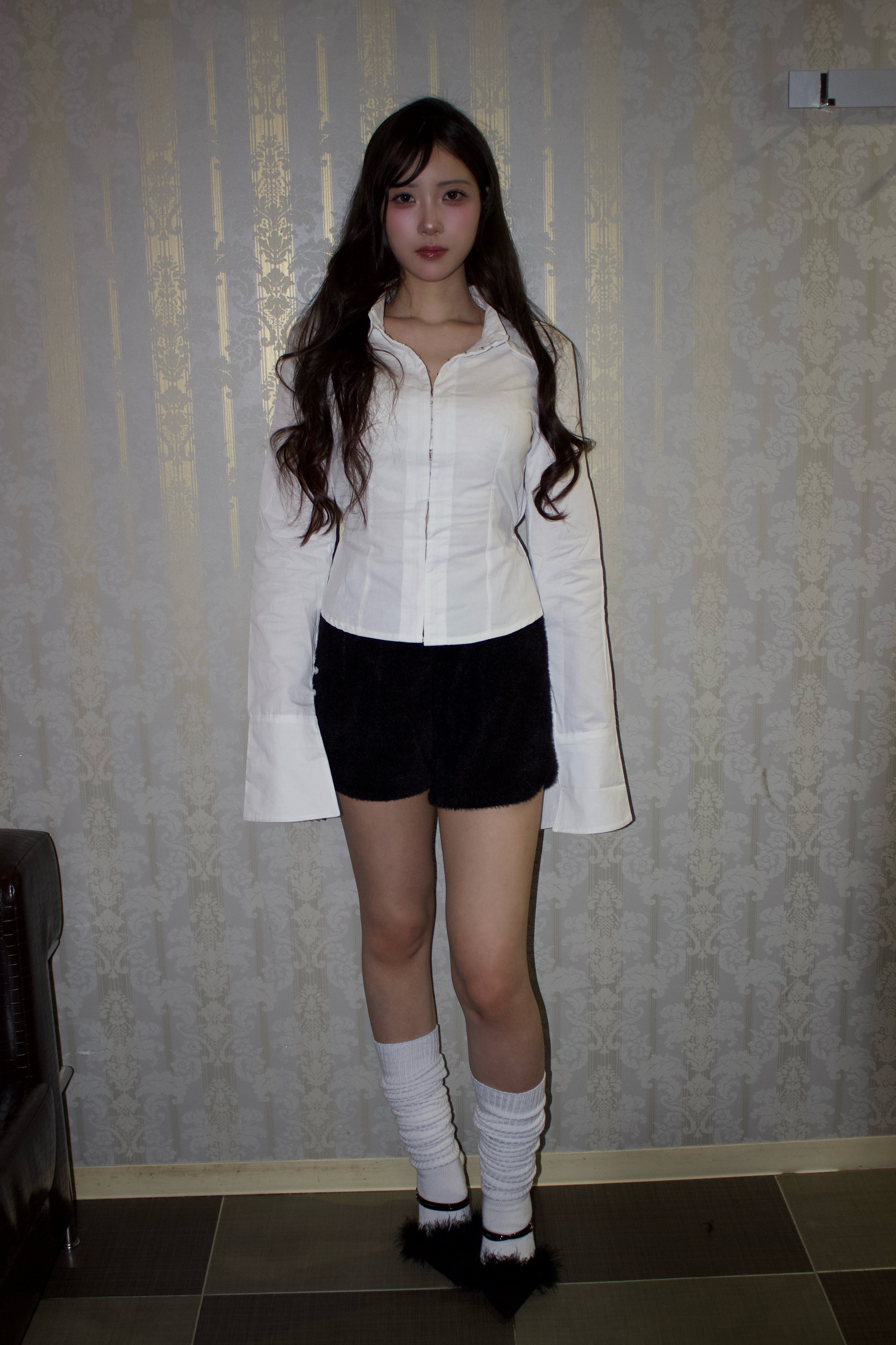 contour ribbon shirt.