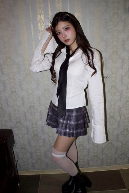 contour ribbon shirt.