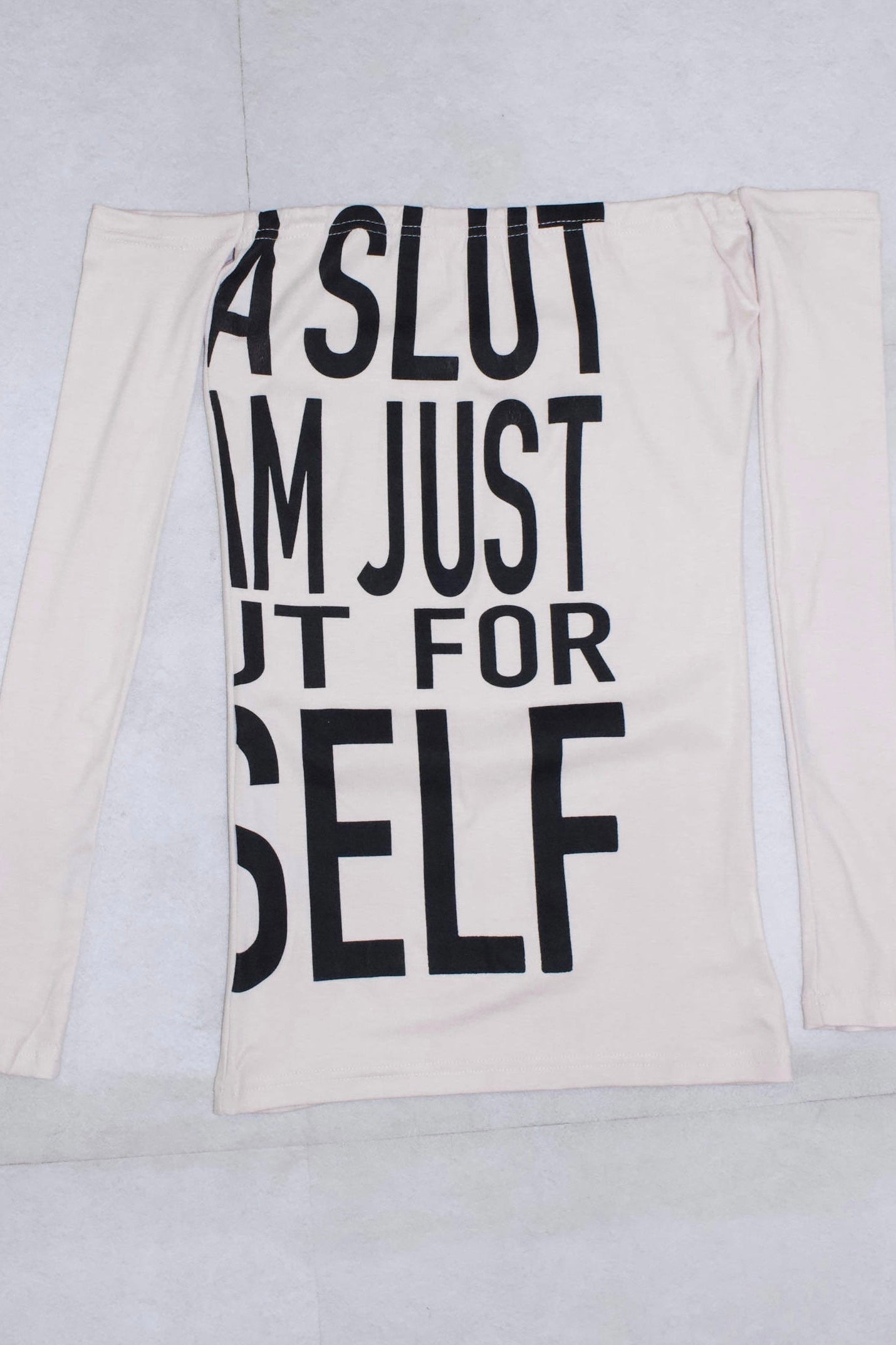 attitude logo tops.