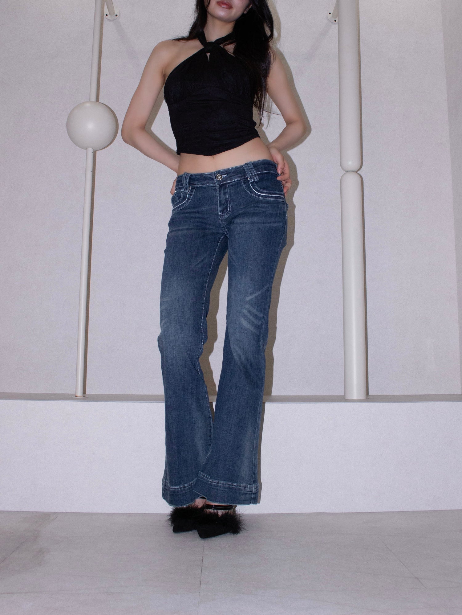 model fit denim.