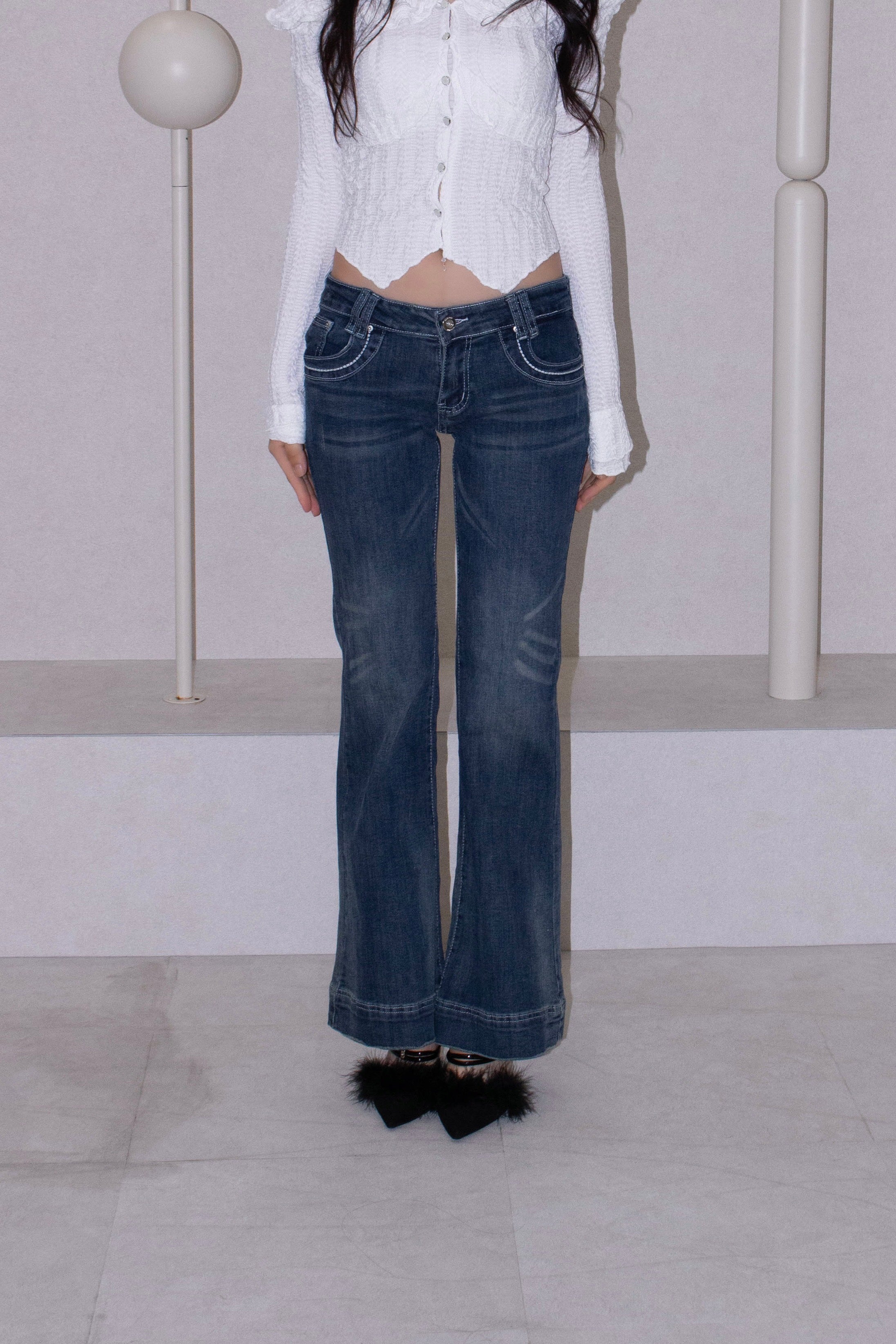 model fit denim.