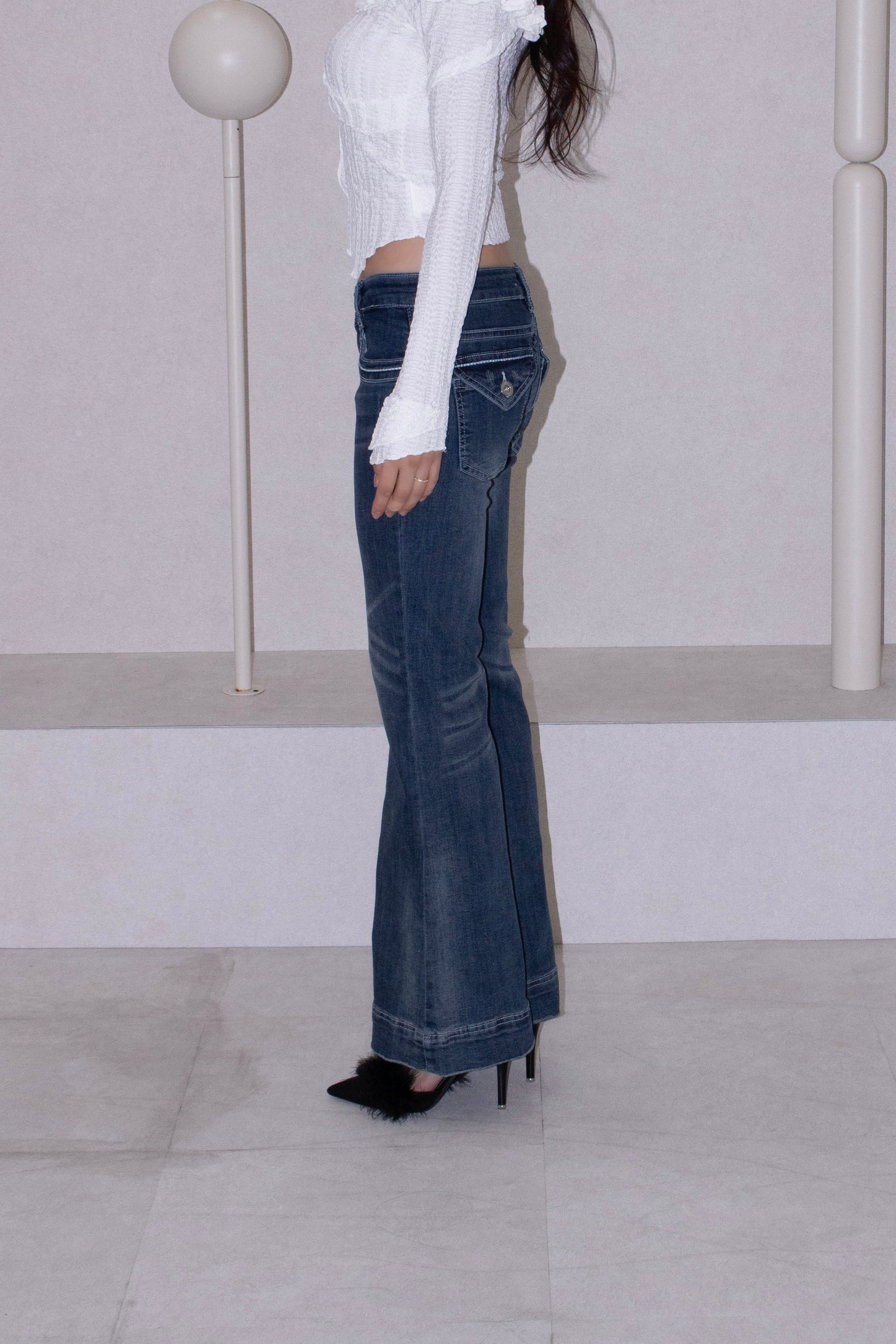 model fit denim.