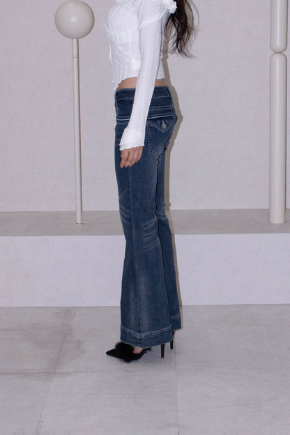 model fit denim.