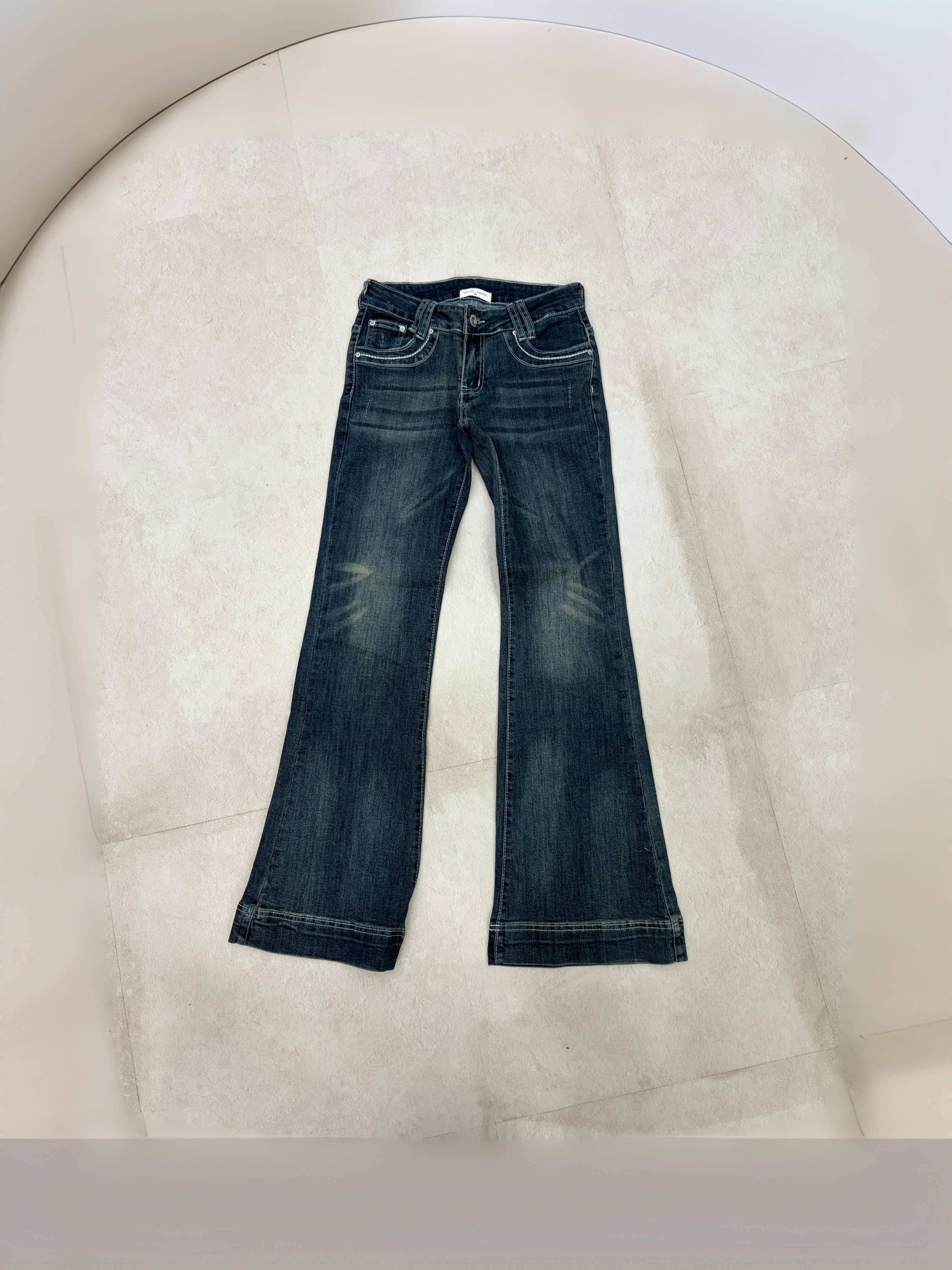 model fit denim.