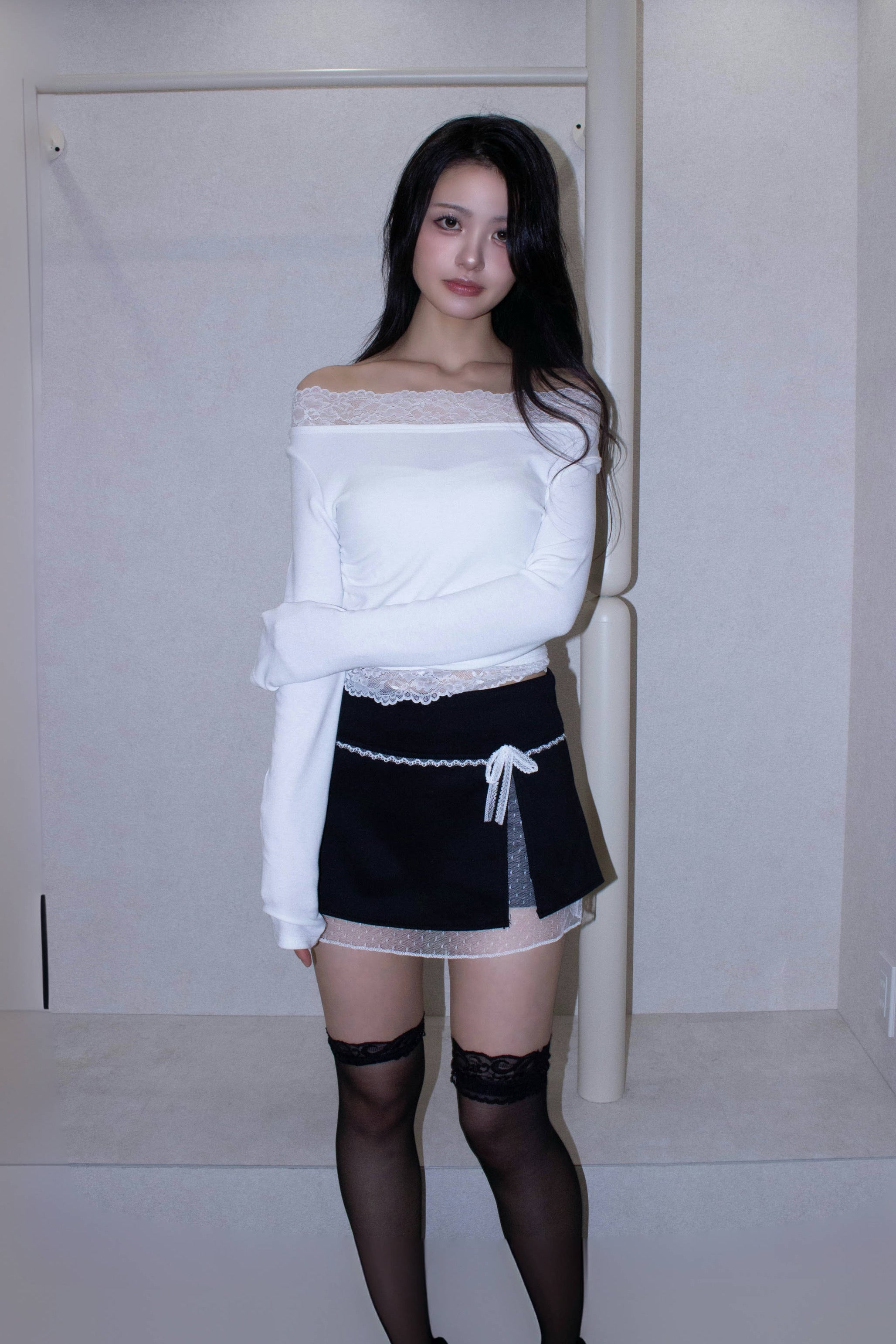 dolly lace skirt.