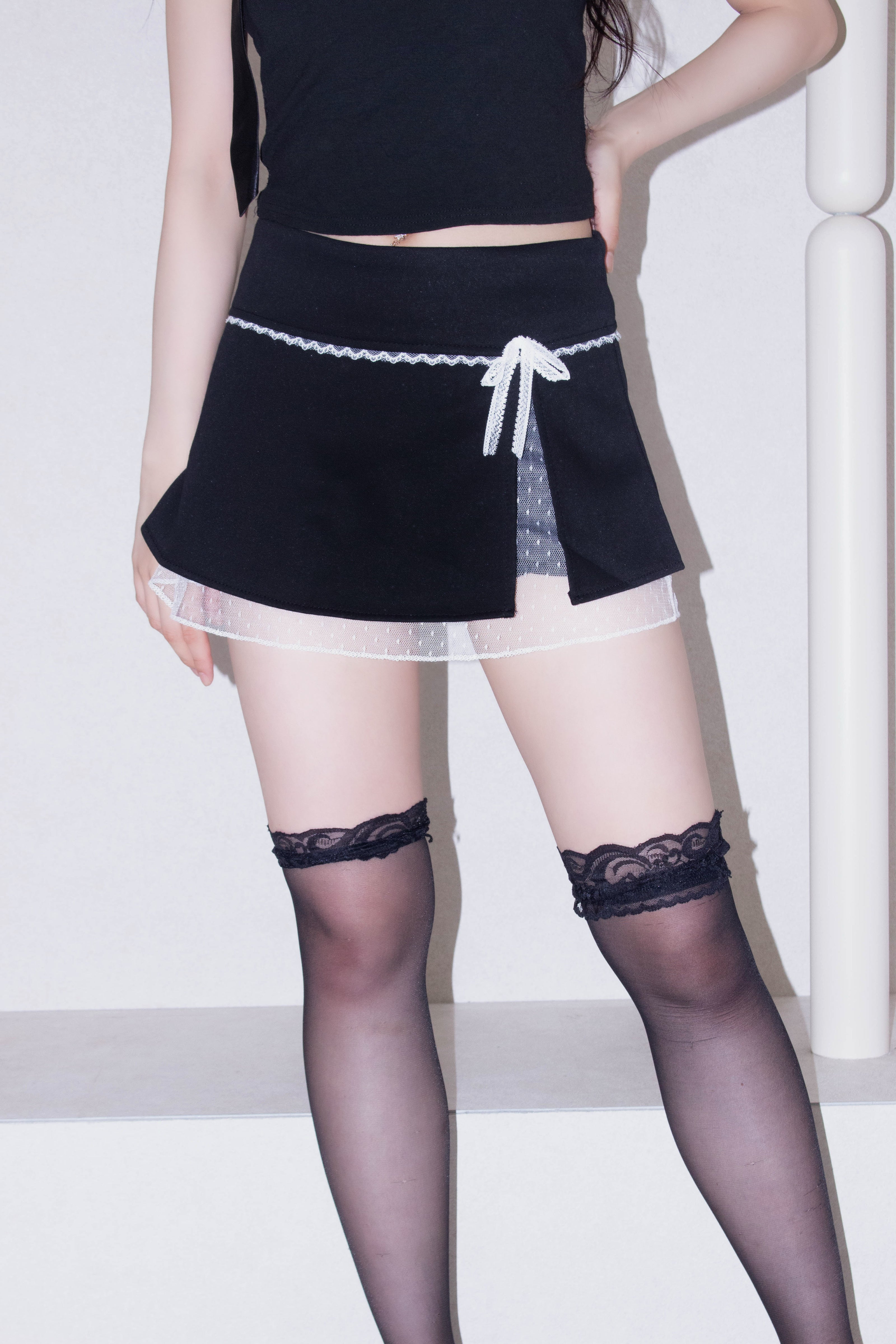 dolly lace skirt.