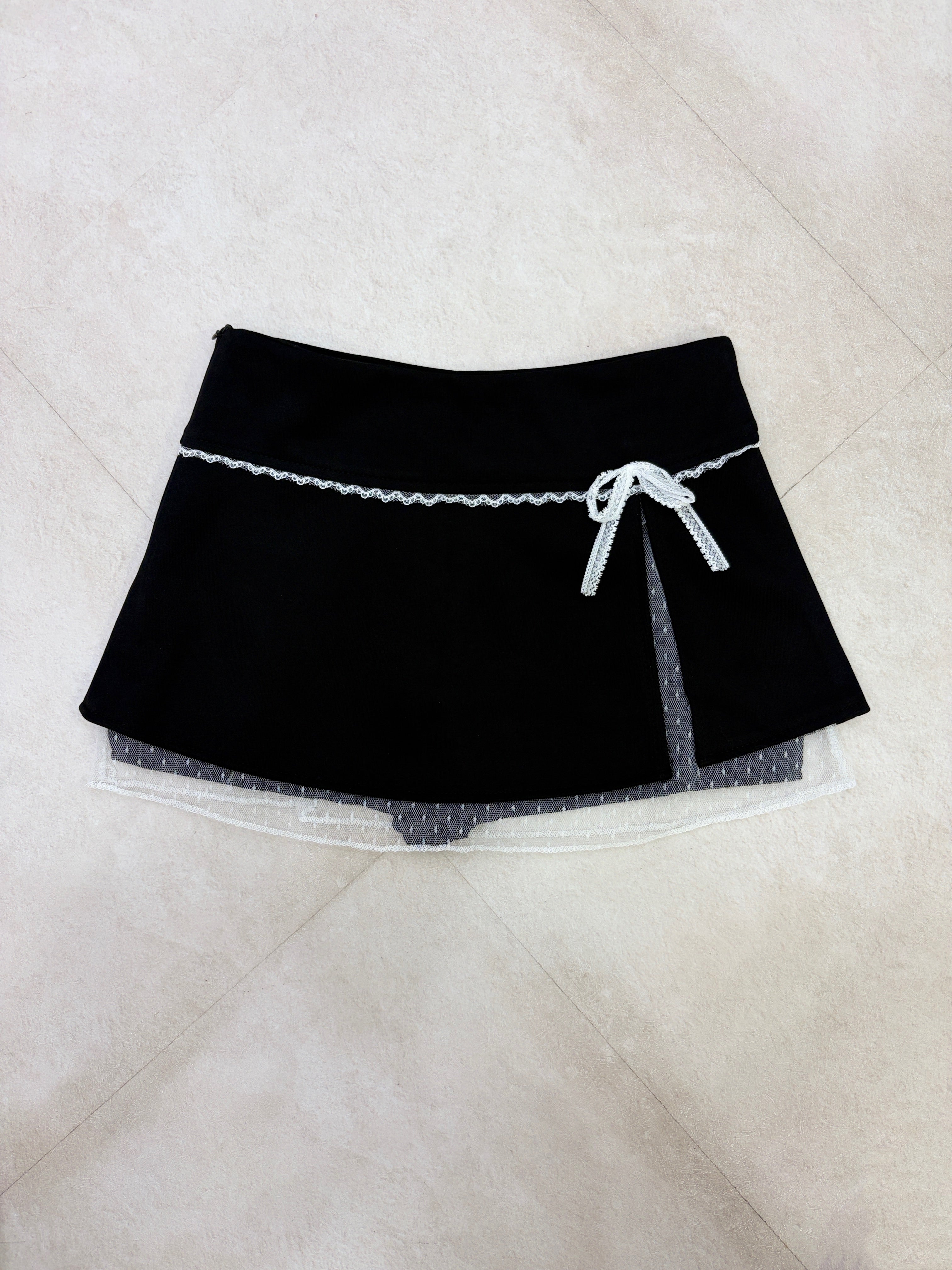 dolly lace skirt.