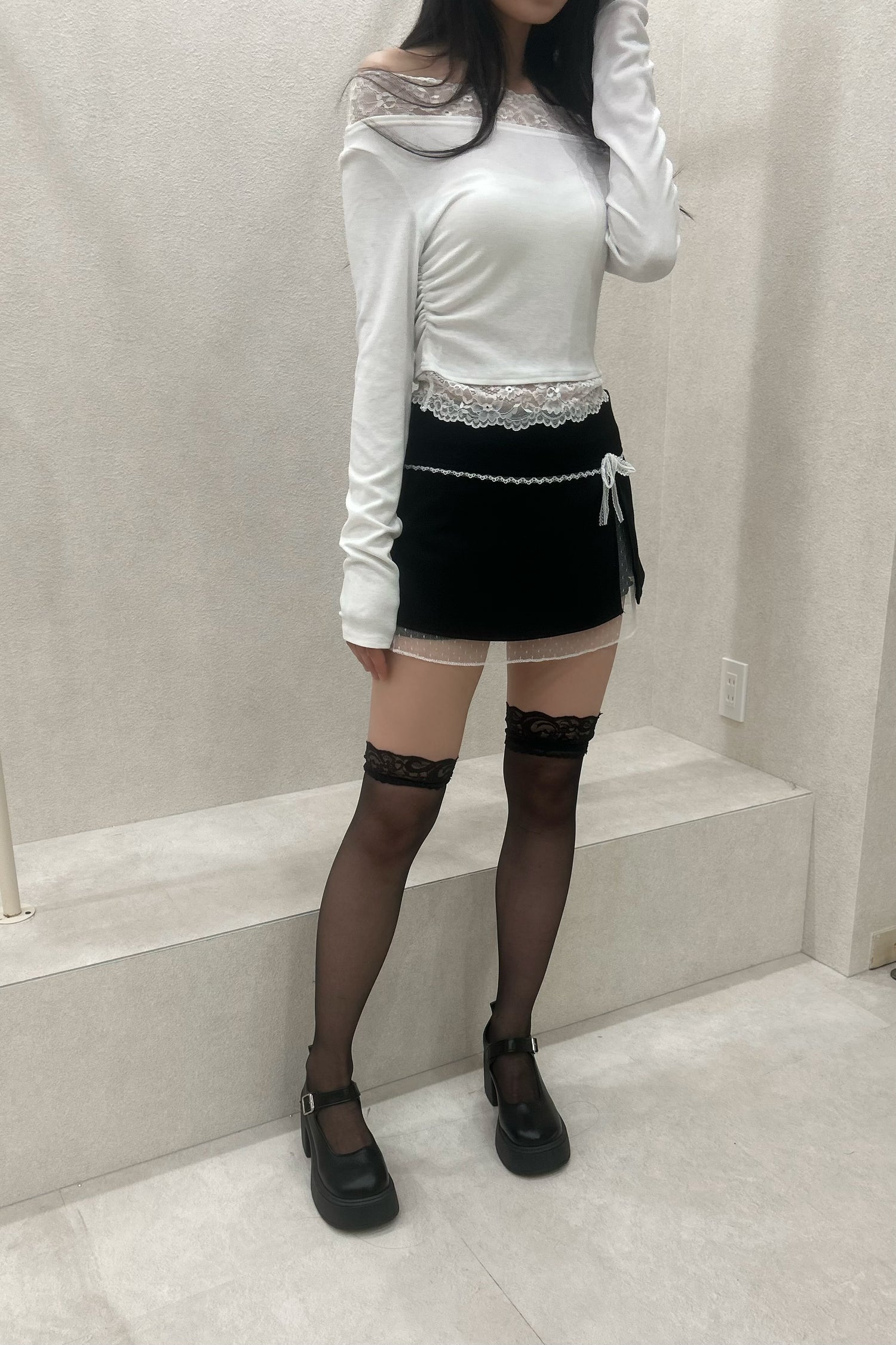 dolly lace skirt.