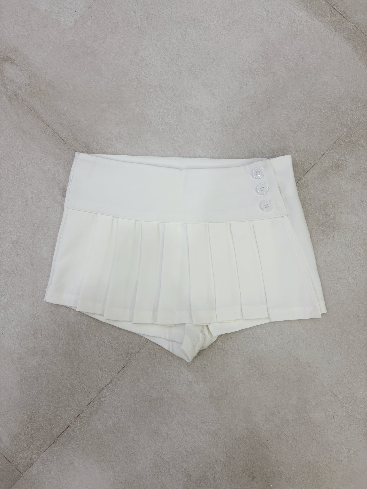 ivory prep skort.