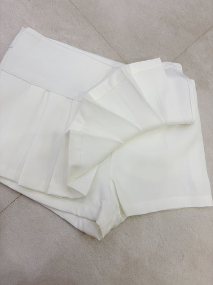 ivory prep skort.