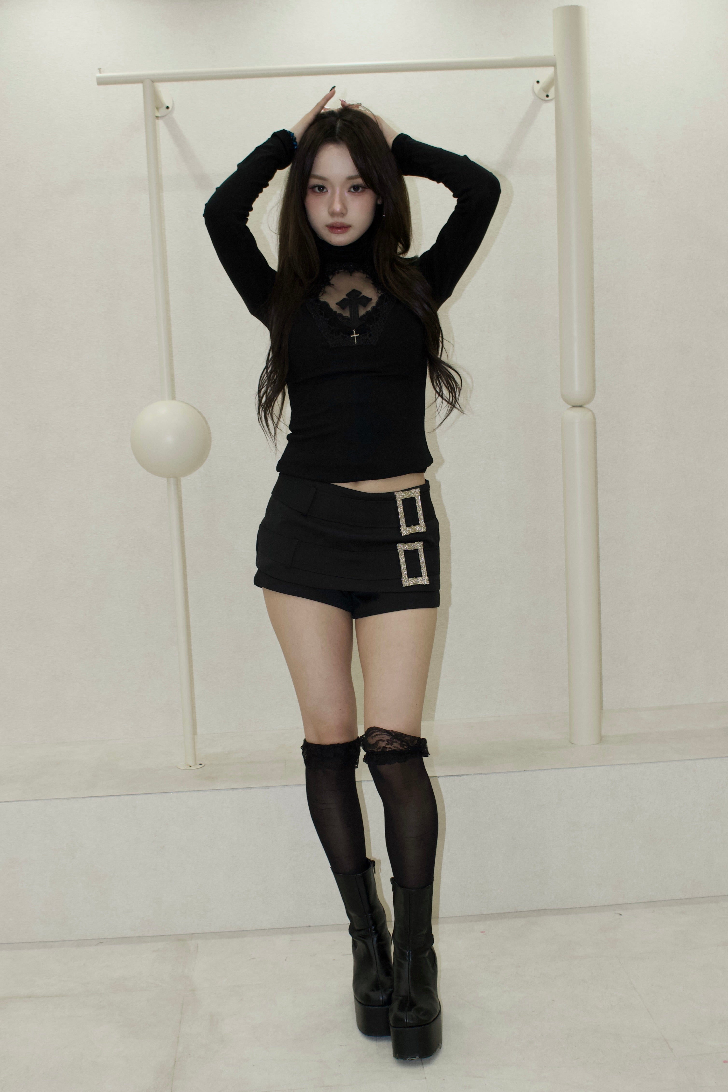 R♡　レディース　BLK XS cross charm tops. – REINE NOIRE